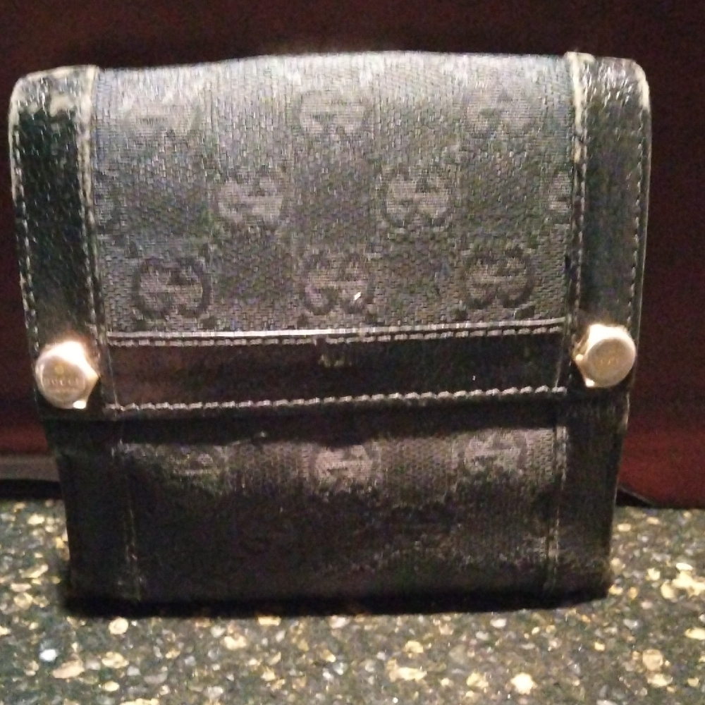 Gucci Black Signature Wallet